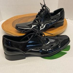 Calvin Klein Tuxedo Patent Leather Oxfords